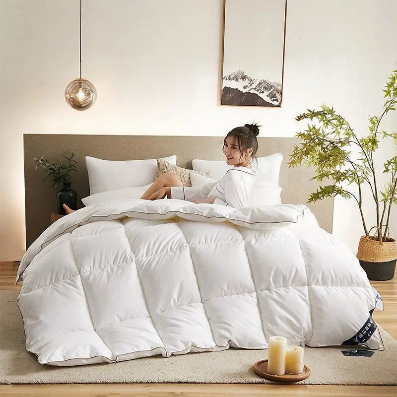 Premium White Goose Down Quilt – Thickened, Comfortable & Breathable Duvet for Winter