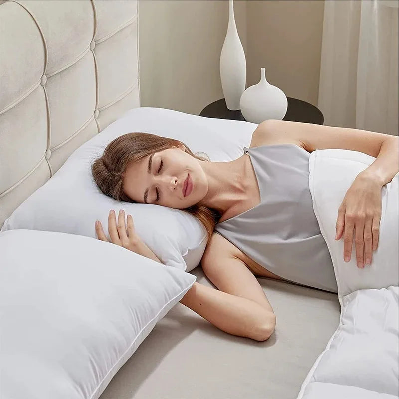 High Quality Soft Body Hotel Pillow